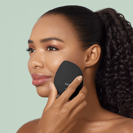 Sonic Warm & Cool Mask Device GESKE | 9 in 1 , gray