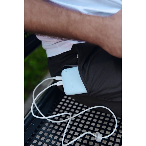 Powerbank Adda Collins PB-001-LB, Fusion powerbank, 10000mAh, Micro USB i Type-C ulazi, 2xUSB-A izlazi, 12W, baby plava